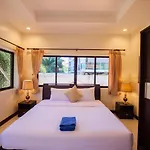 Luxury Pool Villa 4 Bedroom 900M Beach 1.5 Km Downtown